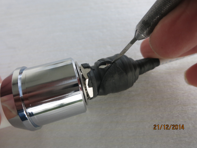 File:Self sealing dismantle.jpg